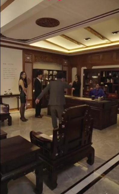 千亿弃少归来封面图