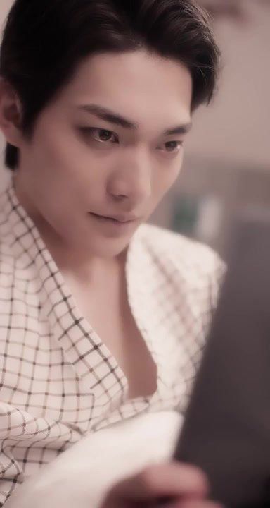 明总，夫人她只是把你当替身封面图