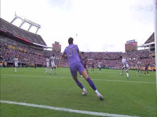 世俱杯四分之一决赛 弗卢米嫩塞VS利雅得新月 20250705封面图