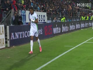 意甲联赛 卡利亚里VS萨索洛 20251031封面图